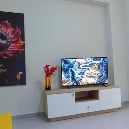 Perla 2 - Spacious Modern Apt - Sea View & Big Balcony Apartment