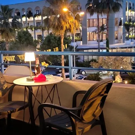 Perla 2 - Spacious Modern Apt - Sea View & Big Balcony Apartment *