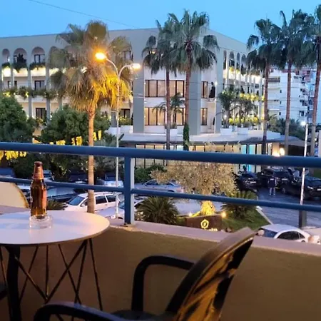 Perla 2 - Spacious Modern Apt - Sea View & Big Balcony